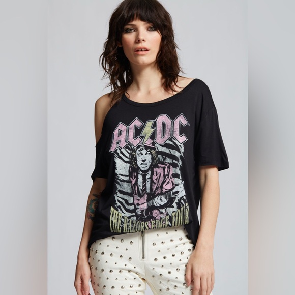 AC/DC The Razors Edge Tour Cold Shoulder Tee WMN T-Shirt NEW SIZES SM & MEDIUM - Picture 7 of 9